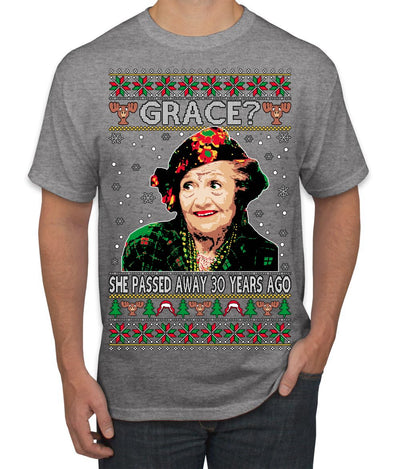 Funny Aunt Bethany Classic Holiday 80s Xmas Movies Ugly Christmas  Men's T-Shirt