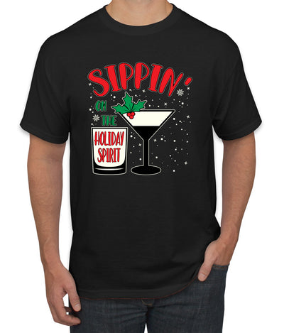 Sippin' On The Holiday Spirit Christmas Men's Graphic T-Shirt