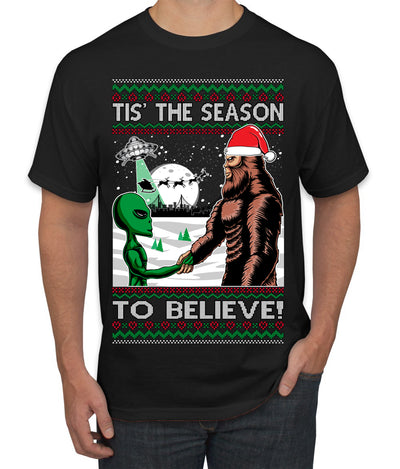Bigfoot Tis' The Season to Believe in Conspiracies Aliens Ufo Ugly Christmas Sweater Men's Graphic T-Shirt